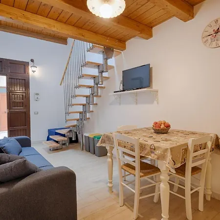Apartment Il Piccolo Scrigno - Functional & *